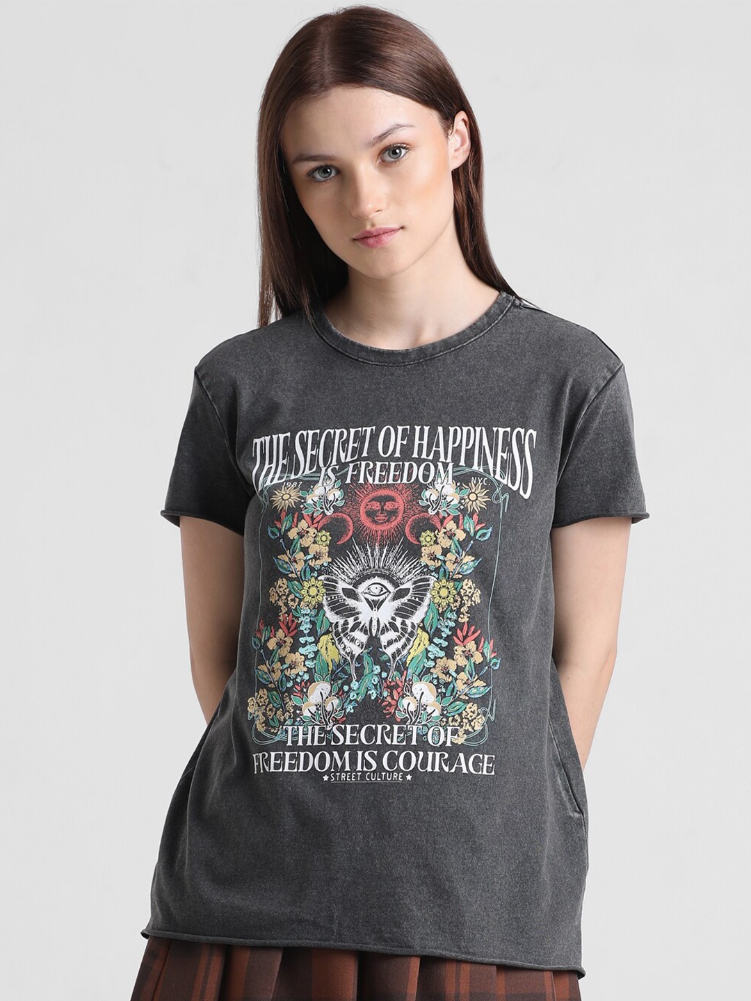 ONLY Typography Printed T-shirt, Grey