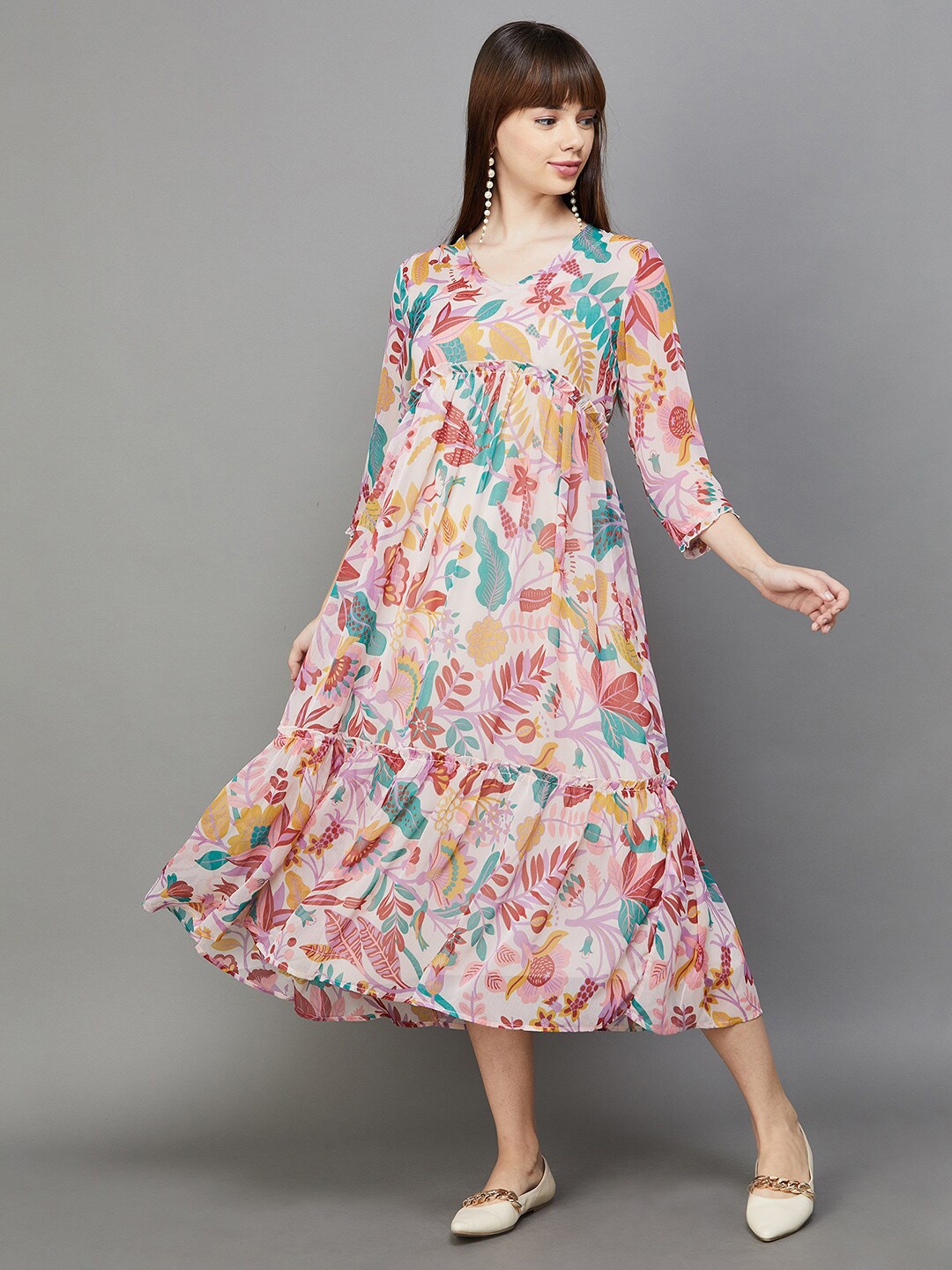 

Colour Me by Melange Floral Printed V-Neck Fit &flare Pleated Dress, Off white