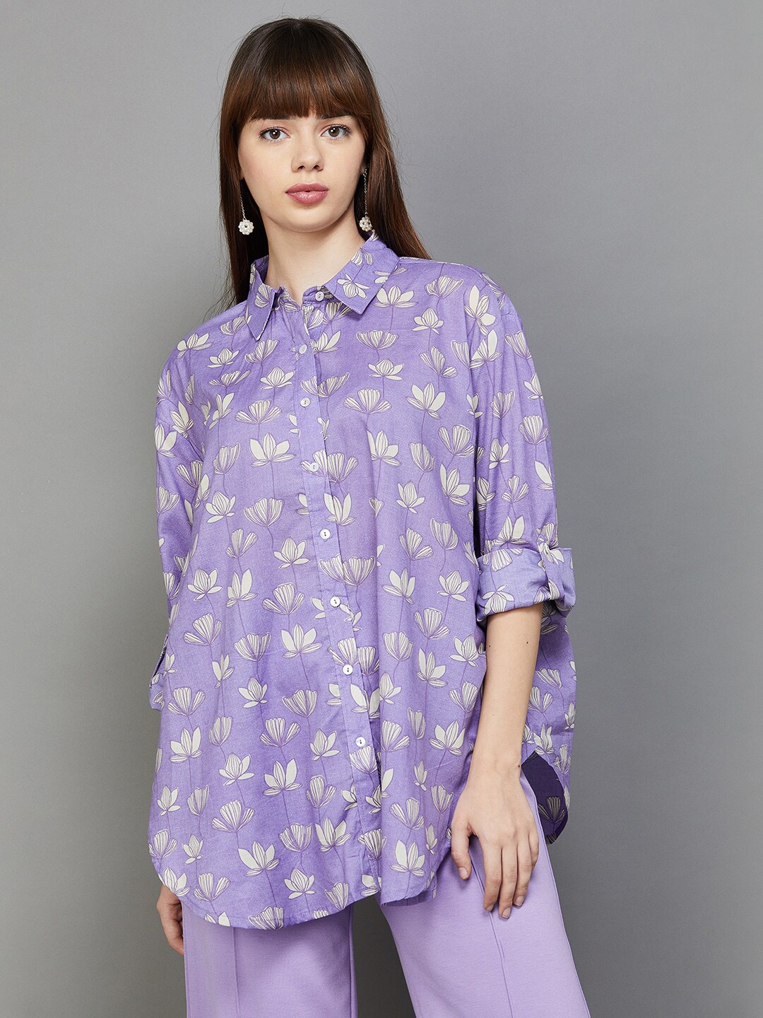 

Colour Me by Melange Floral Printed Opaque Cotton Casual Shirt, Lavender