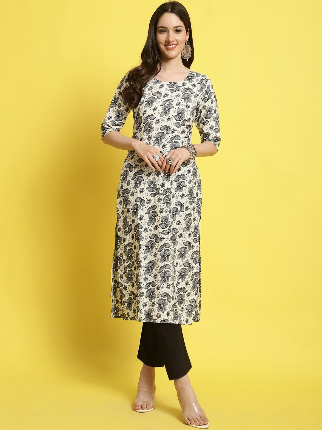 

7Threads Floral Printed Regular Kurta With Trousers, White