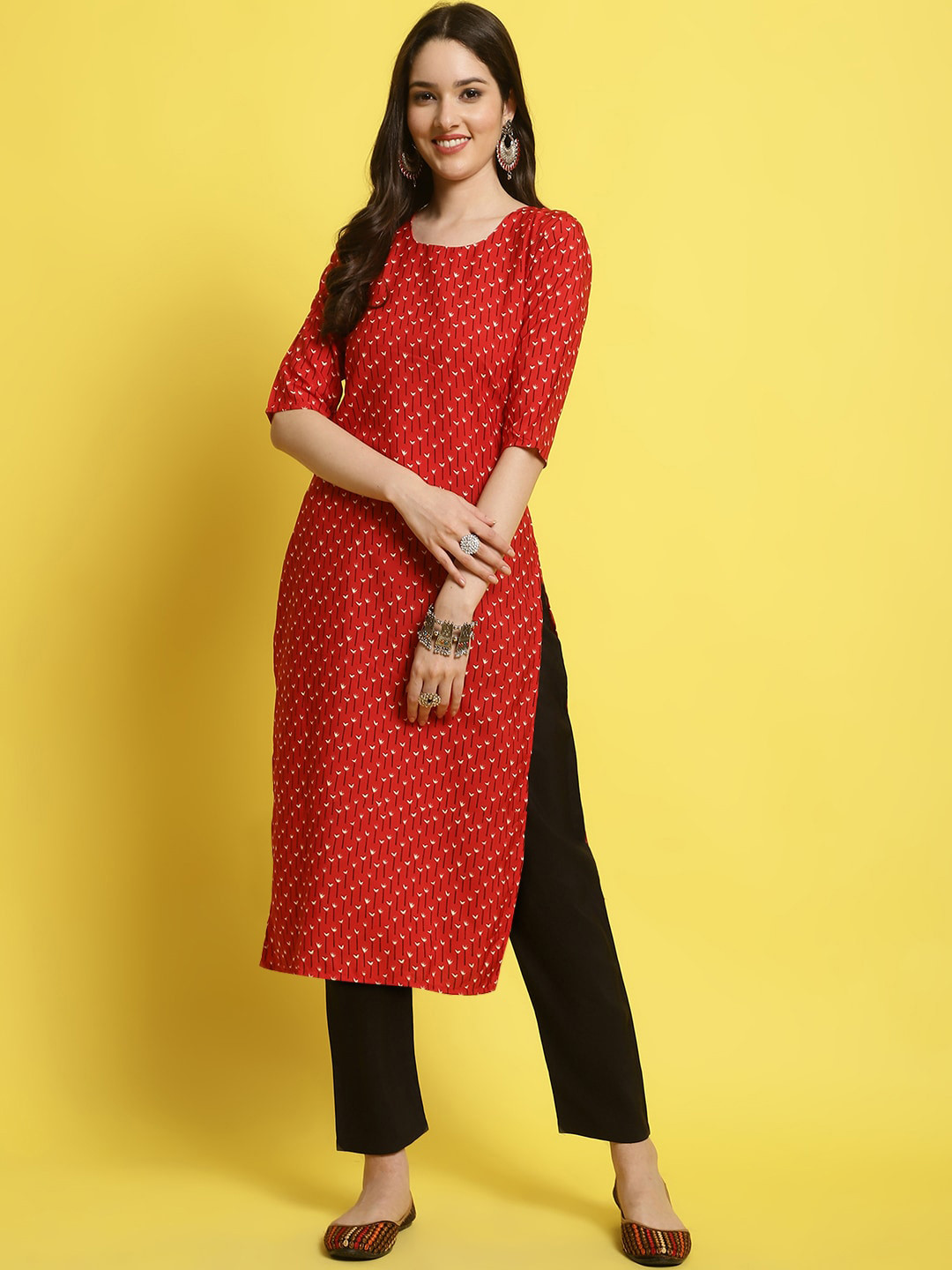 

KALINI Floral Printed Regular Kurta with Trousers, Red