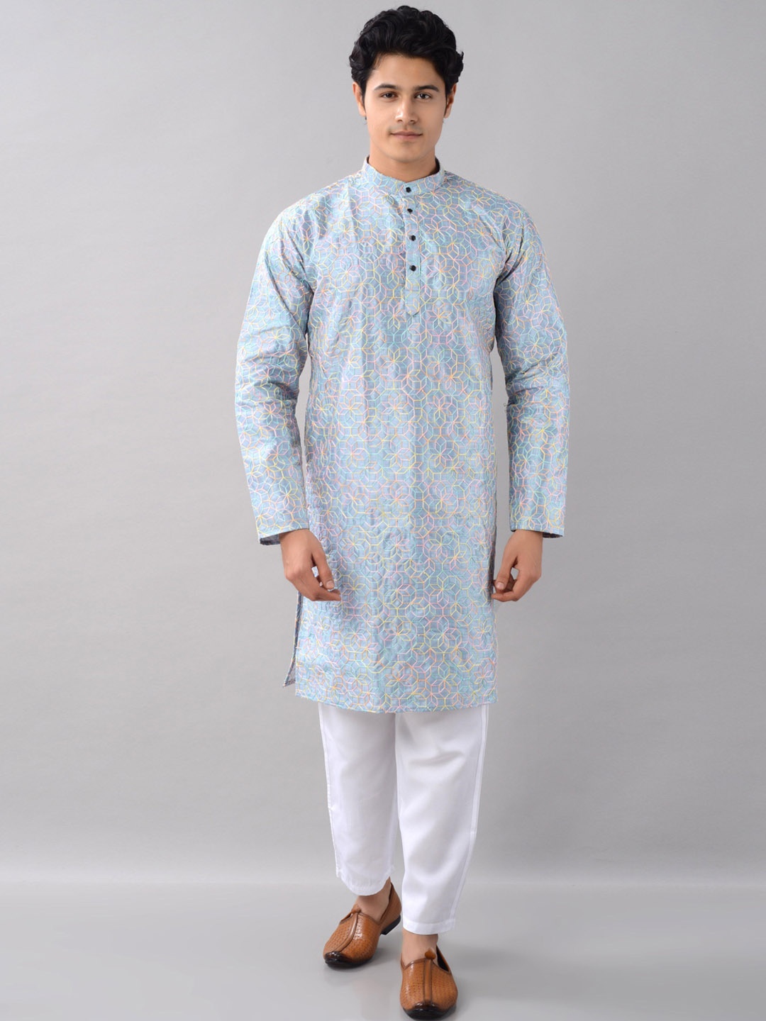 

VILLAIN Geometric Embroidered Band Collar Pastels Straight Kurta with Pyjamas, Grey