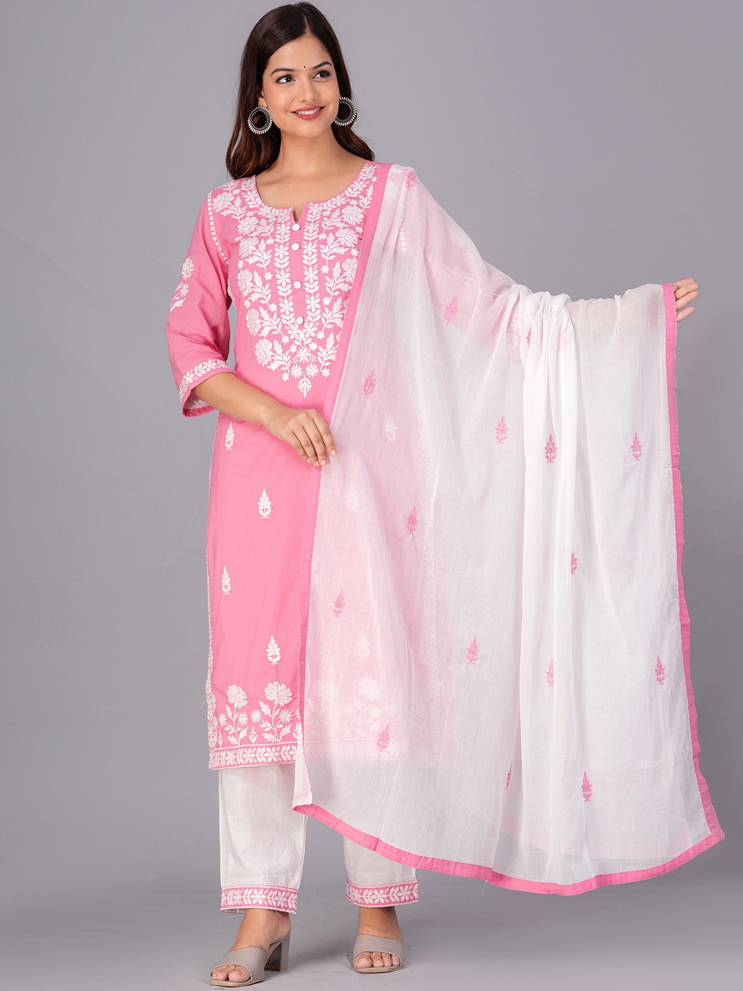 

DORIYA Floral Embroidered Round Neck Straight Kurta With Palazzos & Dupatta, Pink