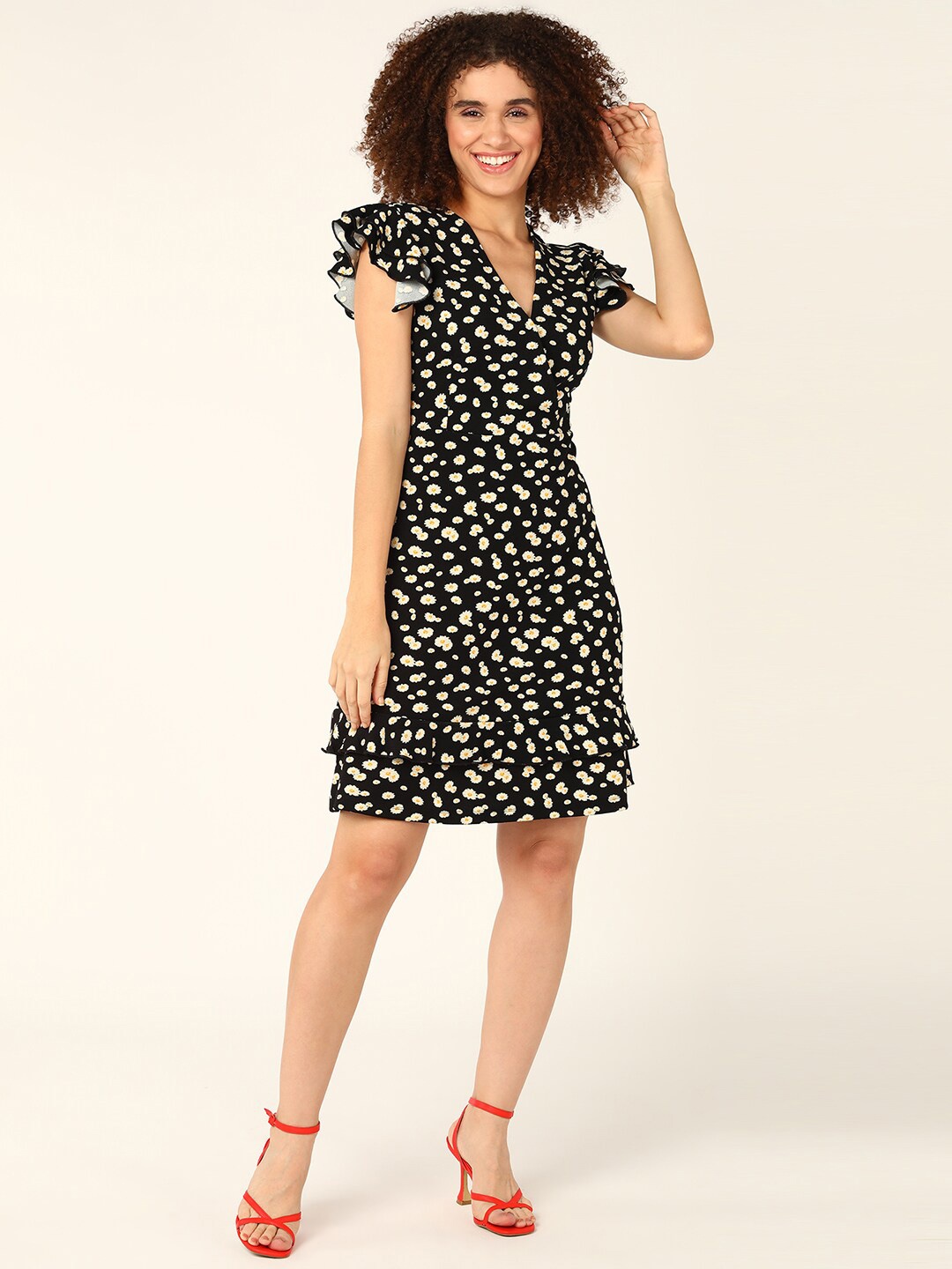 

DressBerry Black & White Floral Printed Flared Sleeve A-Line Dress