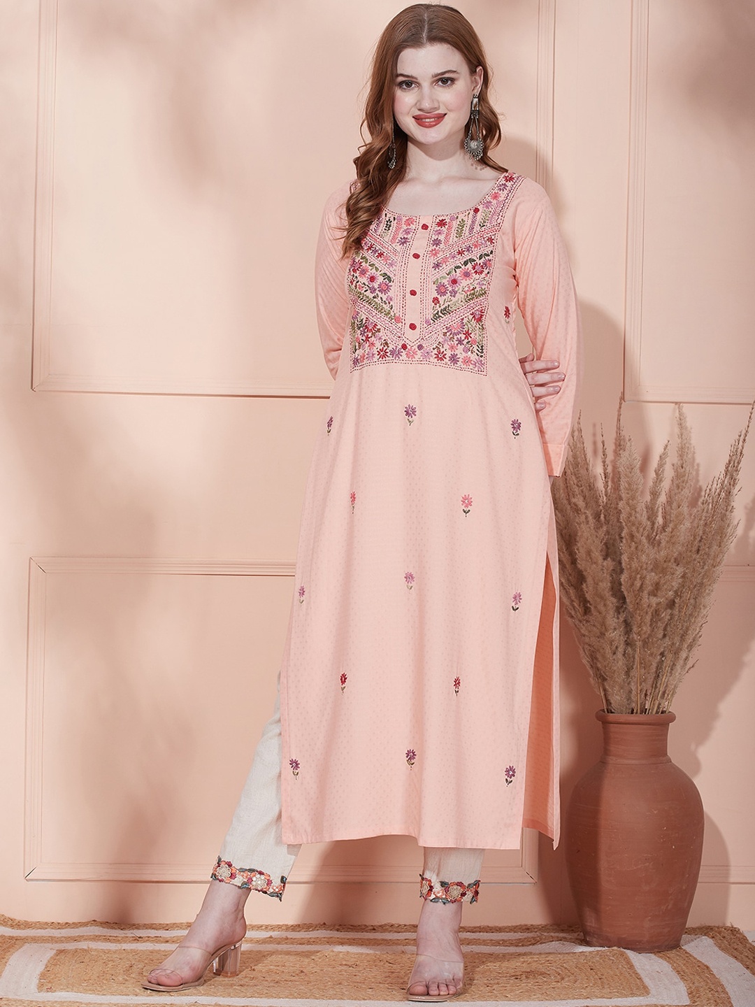 

FASHOR Ethnic Motifs Embroidered Thread Work Kurta, Peach