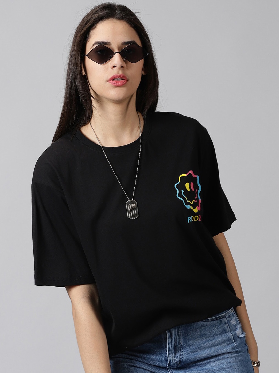 

Rodzen Drop-Shoulder Sleeves Oversized T-shirt, Black