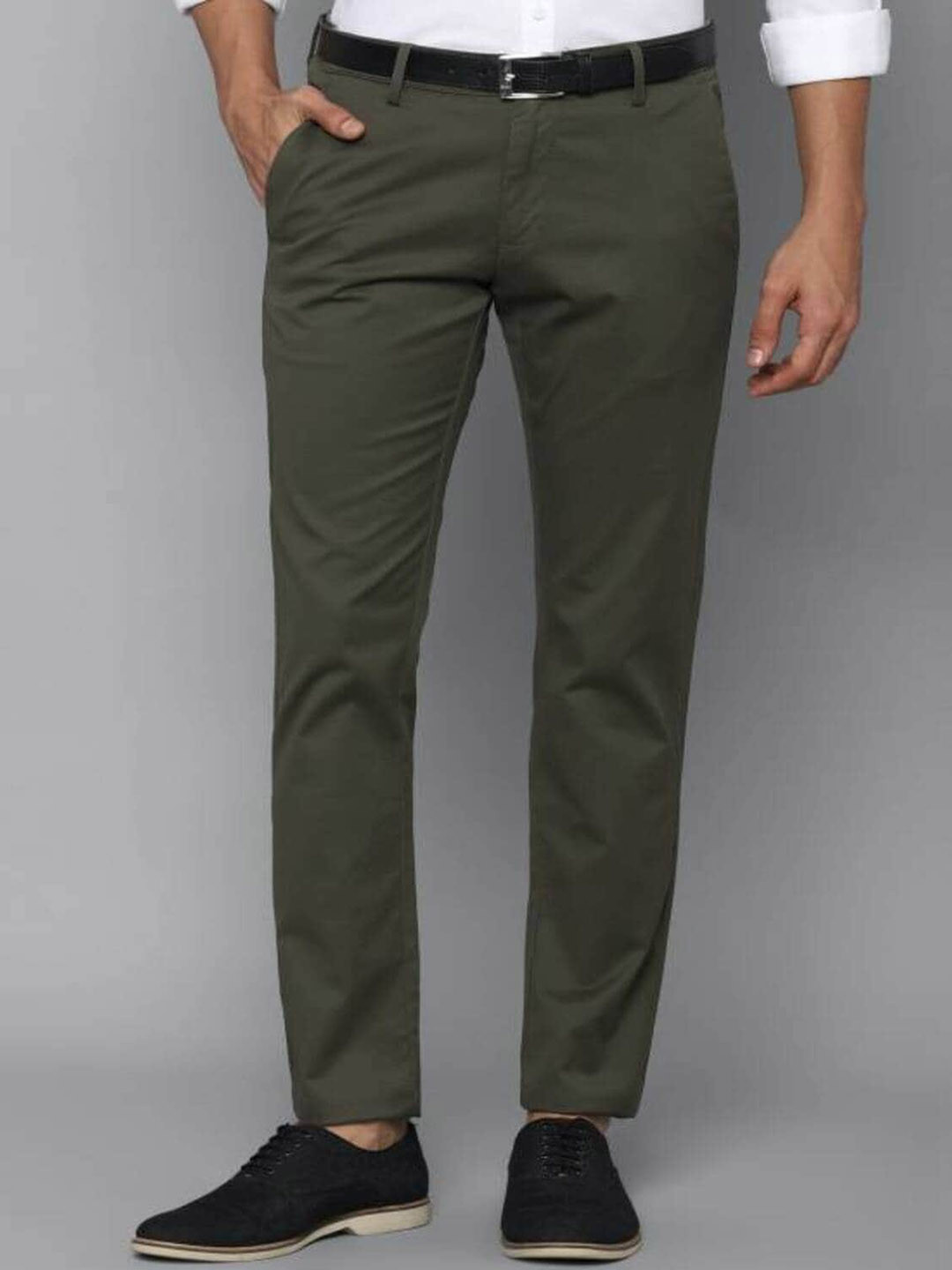 

VILLAIN Men Smart Slim Fit Mid-Rise Trousers, Olive