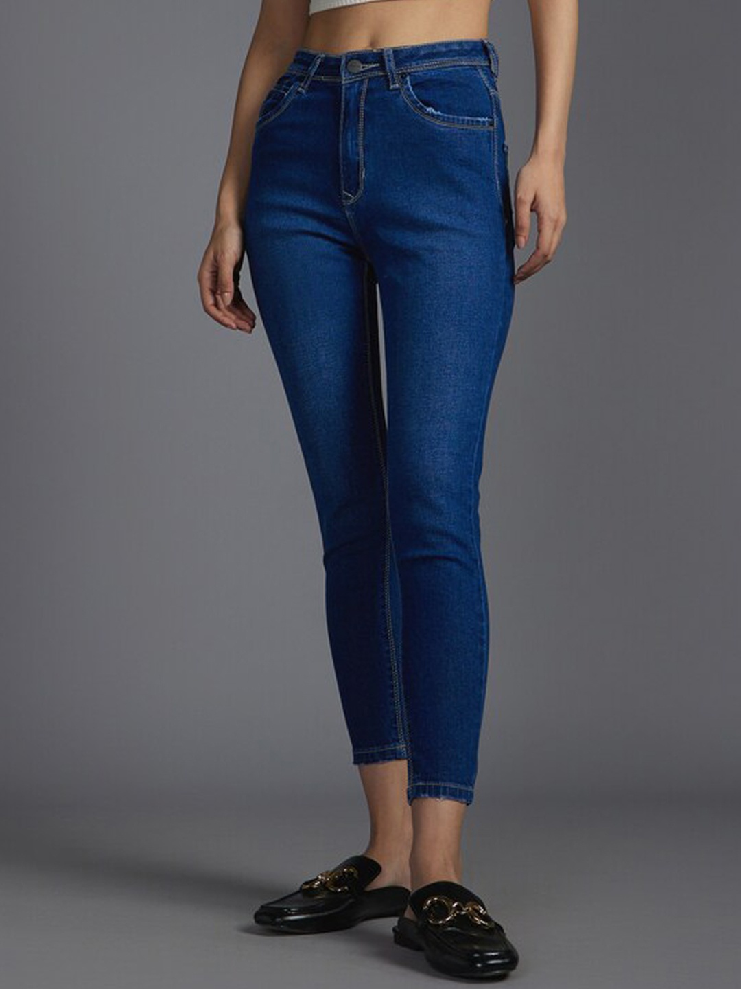 

Recap Women Narrow Skinny Fit High-Rise Clean Look Light Fade Jeans, Blue