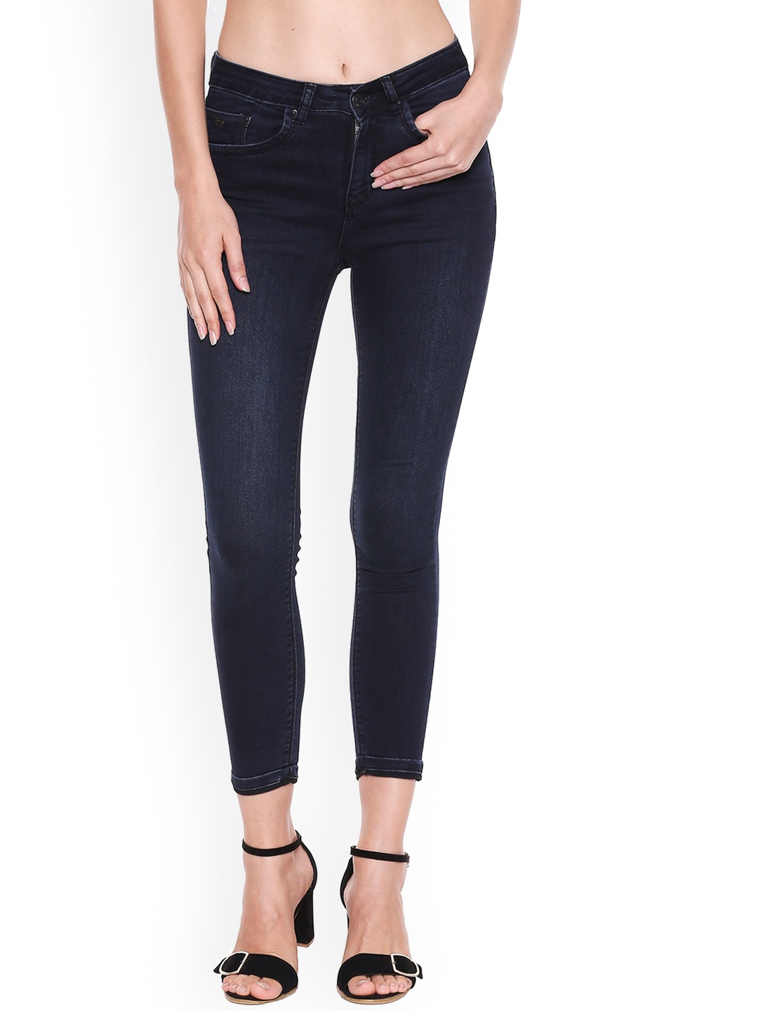 

Recap Women Narrow Skinny Fit Cropped Clean Look Stretchable Jeans, Blue