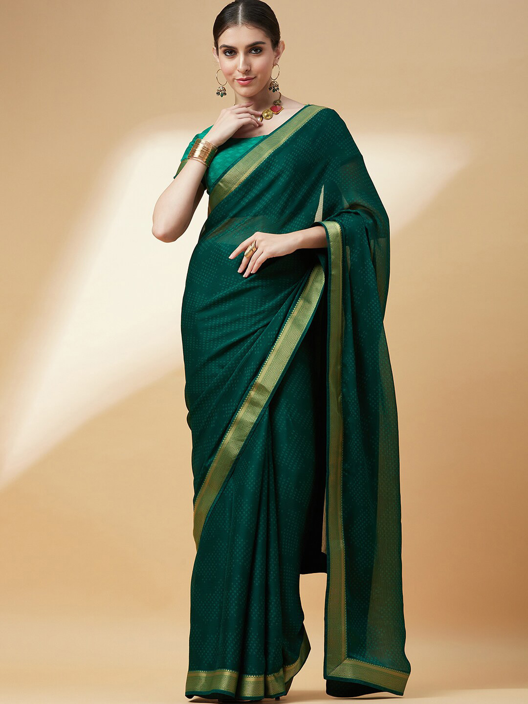 

Anouk Bandhani Printed Zari Pure Chiffon Bandhani Saree, Green