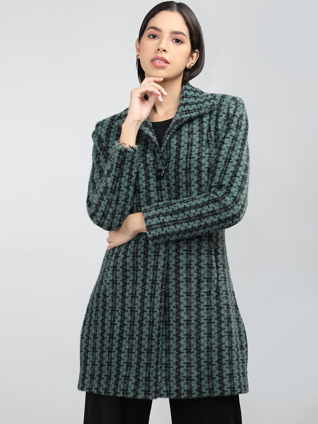 

LURE URBAN Self Design Regular Fit Woolen Single-Breasted Overcoat, Green