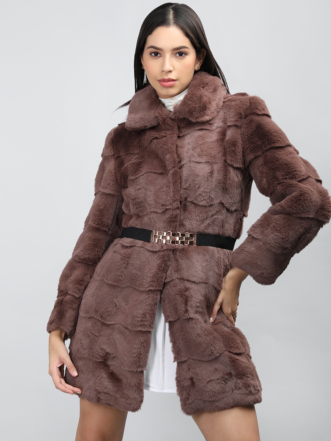 

LURE URBAN Regular Fit Woolen Single-Breasted Overcoat With Faux Fur Trim, Brown