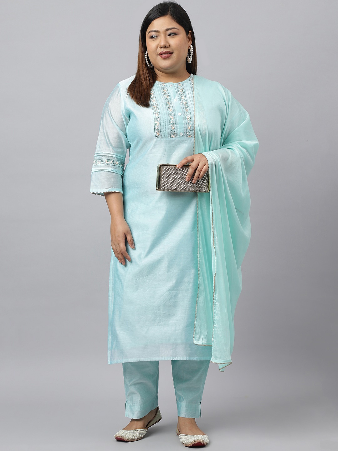 

XL LOVE by Janasya Plus Size Ethnic Motifs Yoke Design Chanderi Silk Straight Kurta Set, Sea green