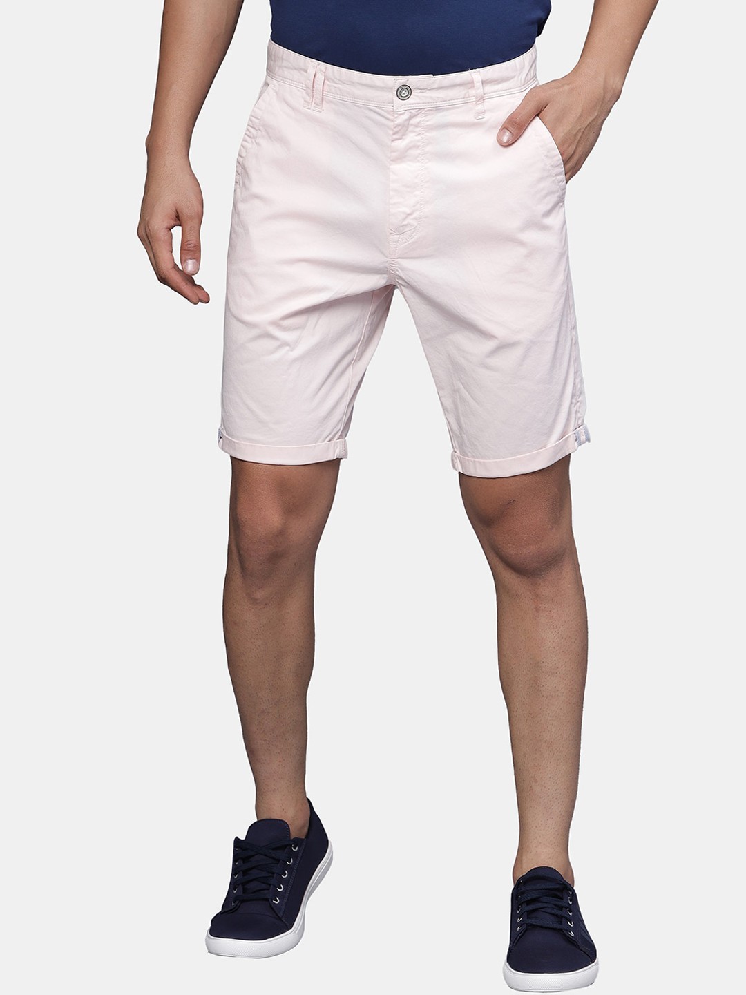 

t-base Men Mid Rise Chino Shorts, Pink