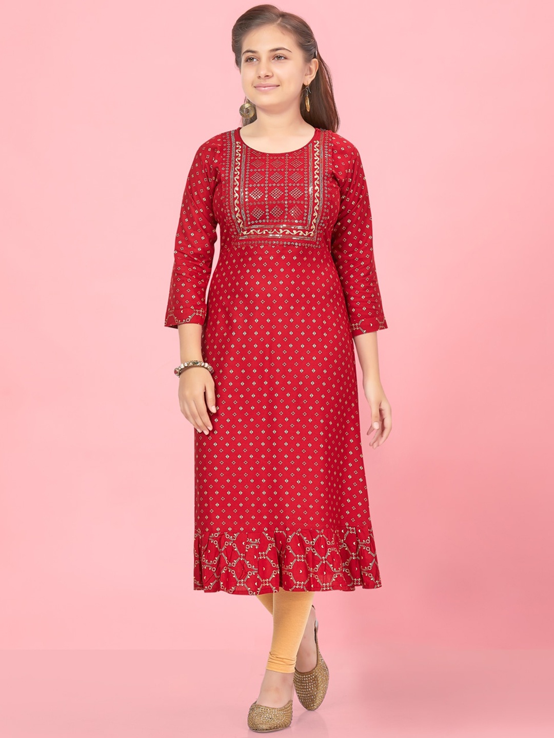 

Aarika Girls Ethnic Motifs Printed Pure Cotton Anarkali Kurta With Leggings, Maroon