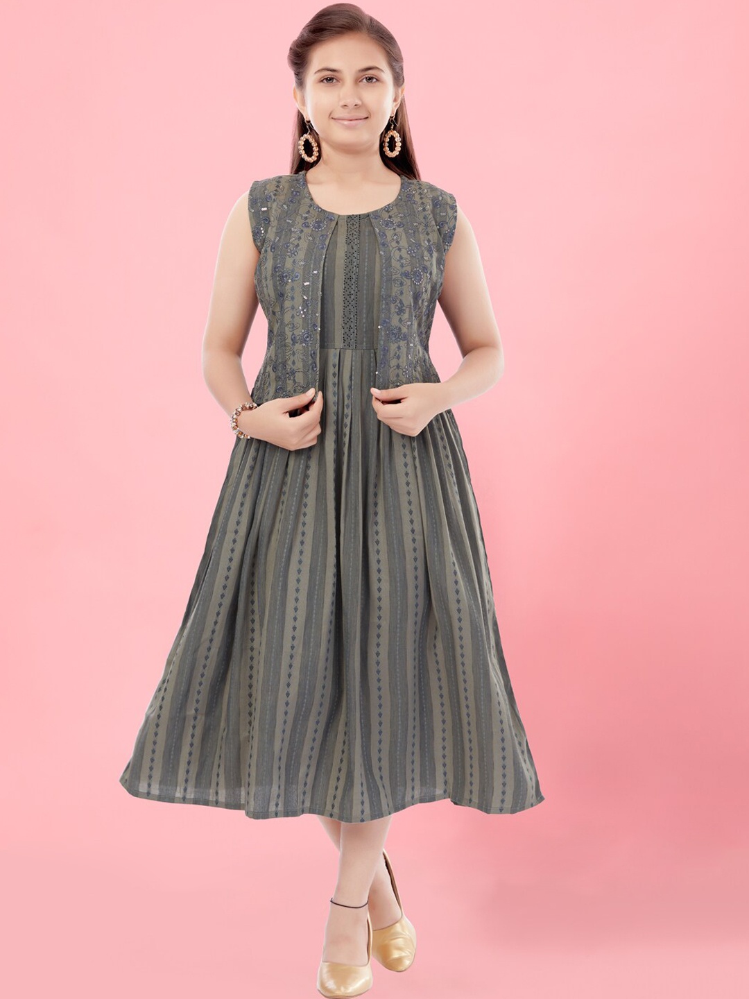

Aarika Girls Floral Printed Sleeveless Cotton Fit and Flare Midi Dresses, Grey