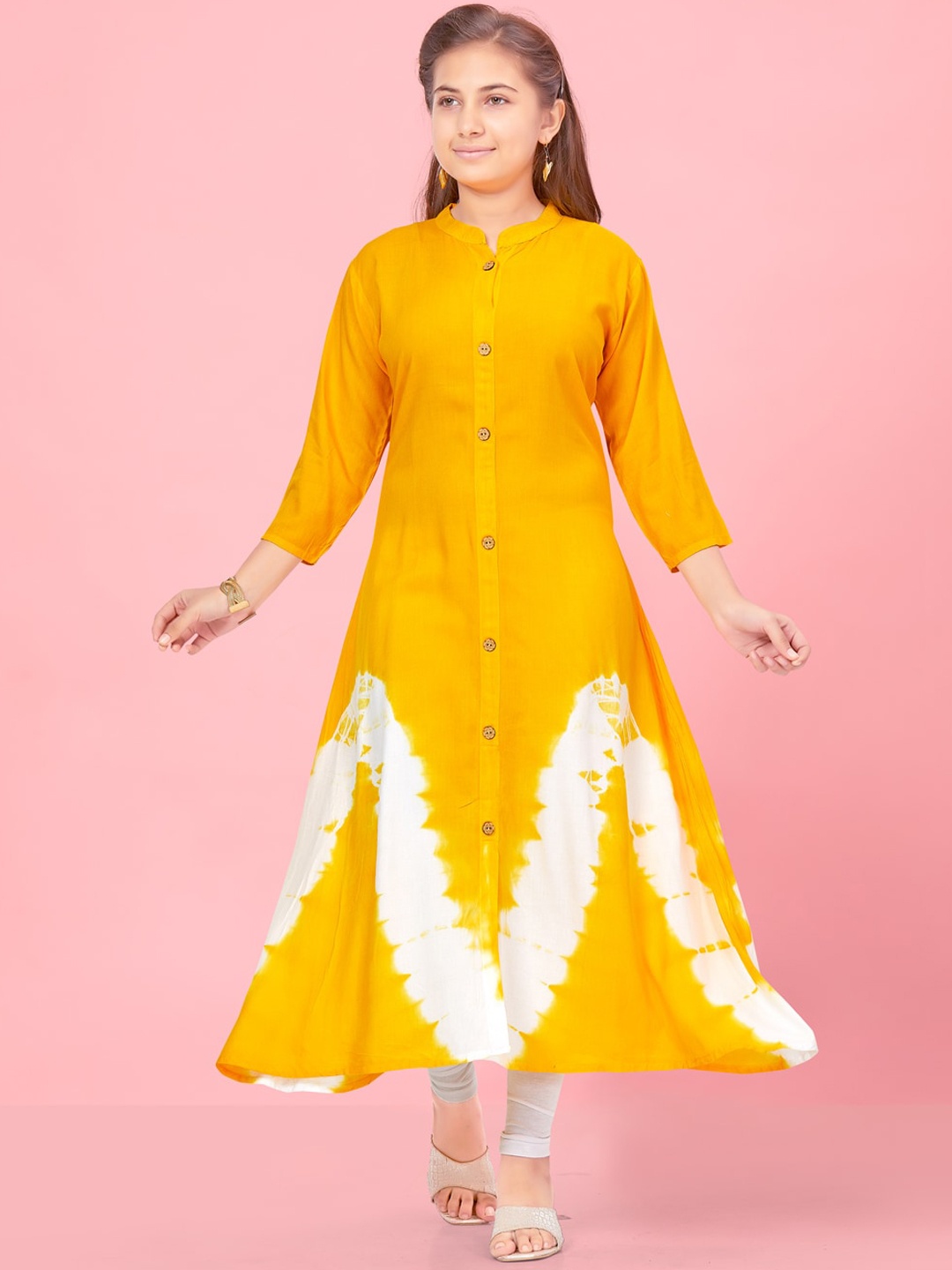 

Aarika Girls Tie and Dyed Pure Cotton A-line Kurta With Leggings, Yellow
