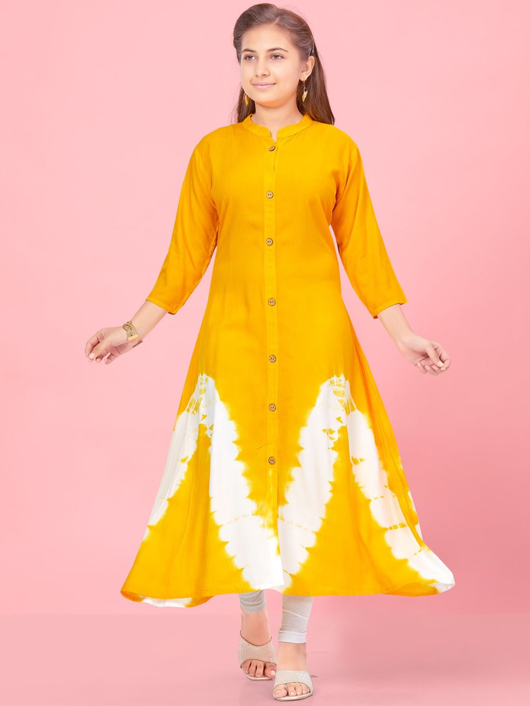 

Aarika Girls Tie & Dye Dyed Mandarin Collar Cotton A-Line Kurta, Yellow