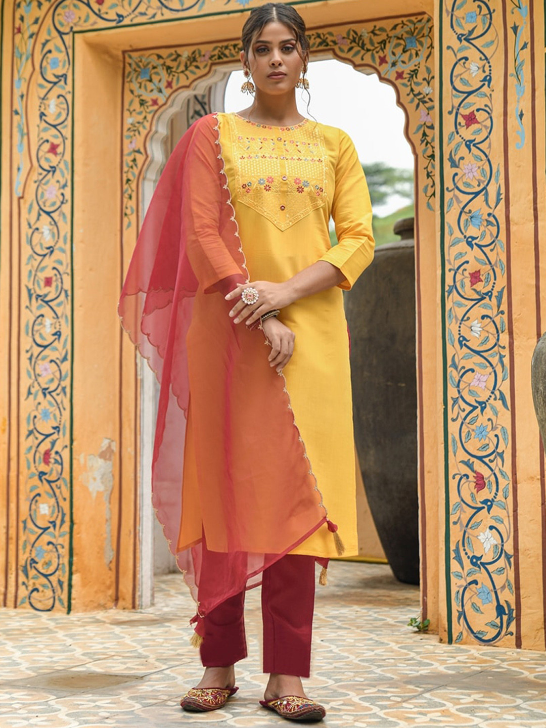 

JAPNAAM Ethnic Motifs Yoke Design Thread Work Pure Cotton Kurta With Trousers & Dupatta, Yellow