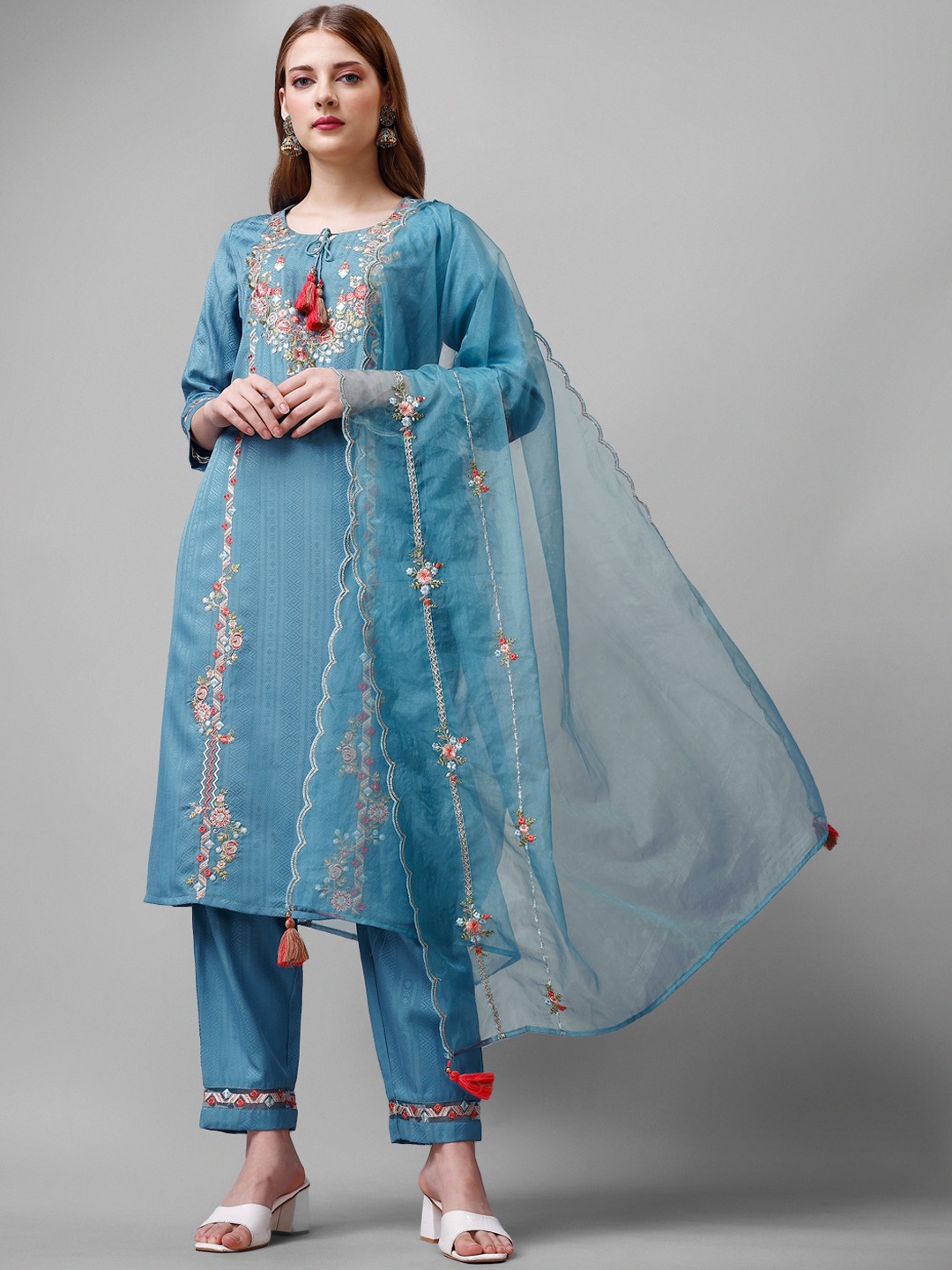 

JAPNAAM Ethnic Motifs Embroidered Regular Thread Work Kurta with Trousers & With Dupatta, Blue