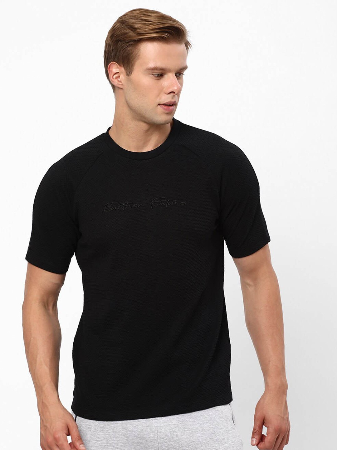 

R&B Round Neck Raglan Sleeves Cotton T-shirt, Black