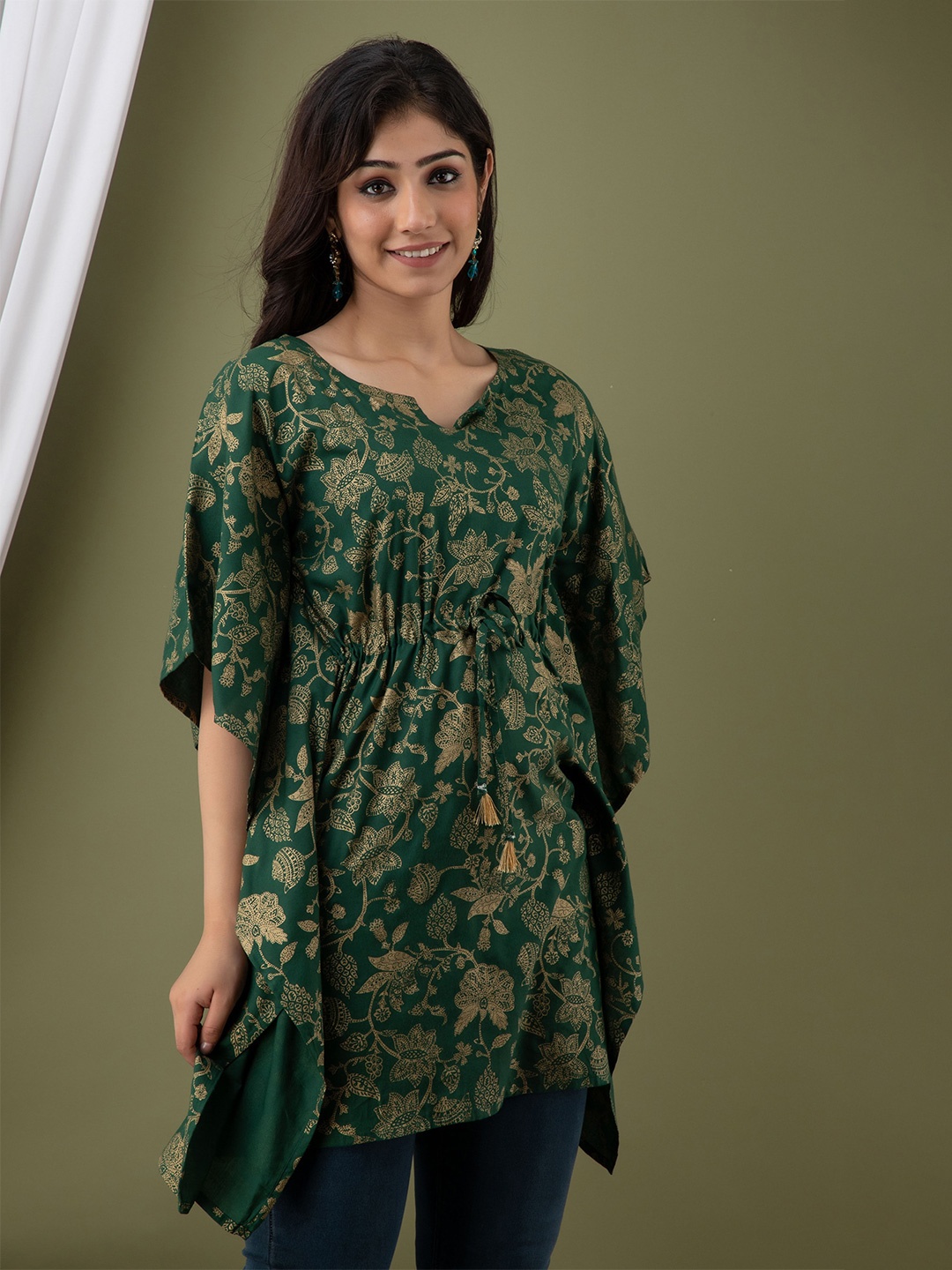 

Mialo fashion Floral Printed Pleated Kaftan Kurti, Green