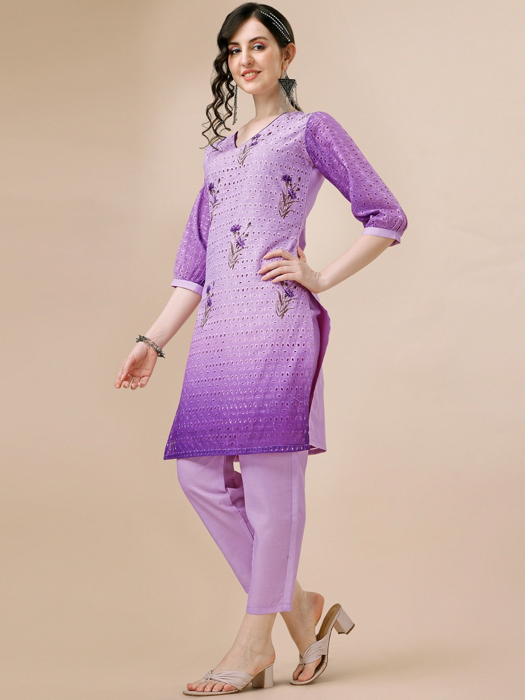

Sangria Floral Printed Schiffli Cotton Kurta With Trouser, Purple