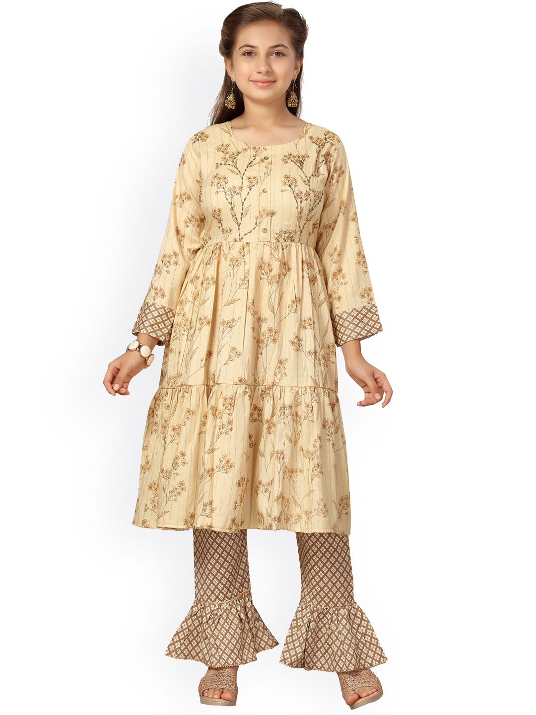 

Aarika Girls Ethnic Motifs Printed Pure Cotton Anarkali Kurta With Trousers, Beige