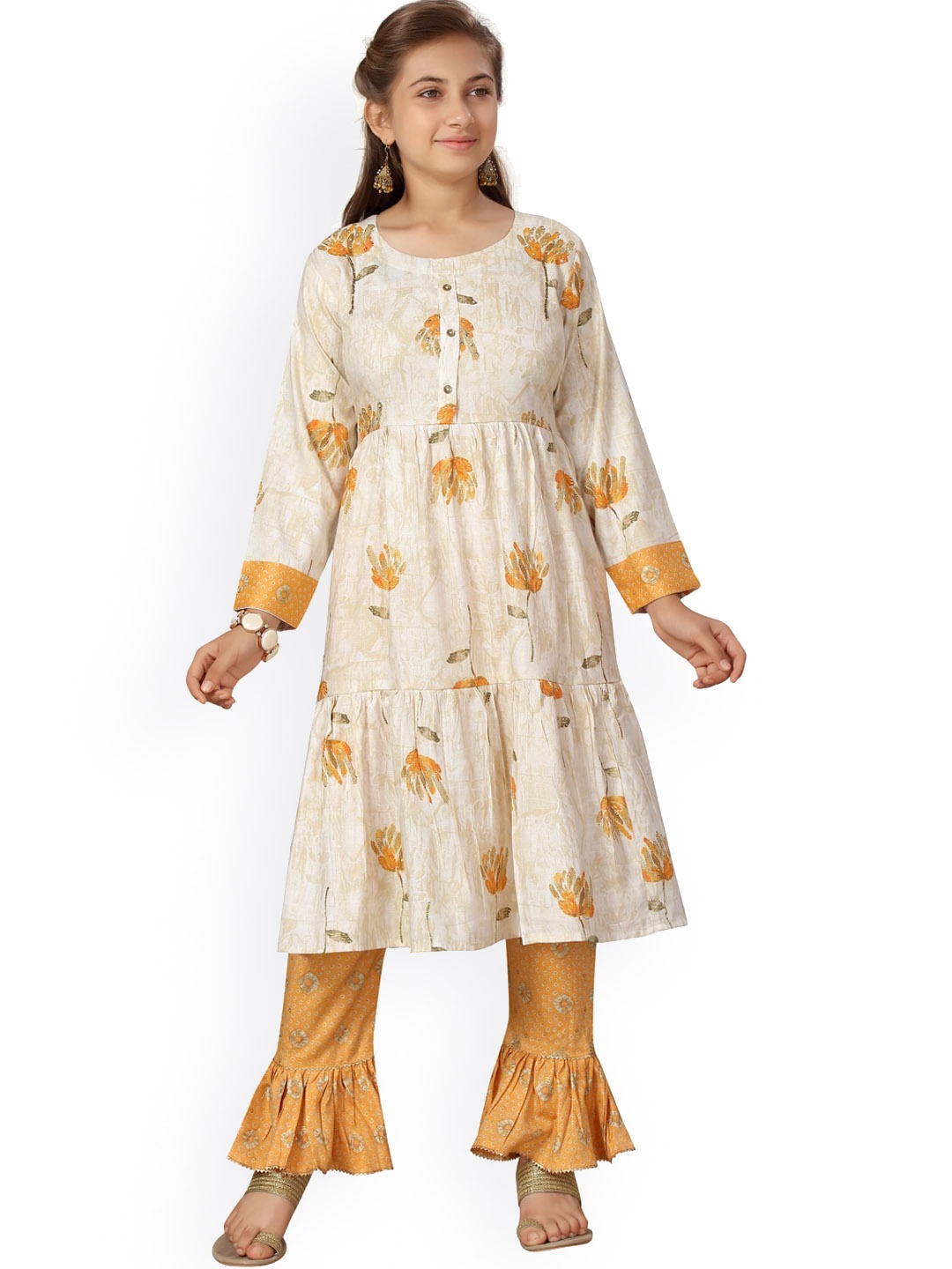 

Aarika Girls Floral Printed Regular Pure Cotton Anarkali Kurta With Trousers, Off white