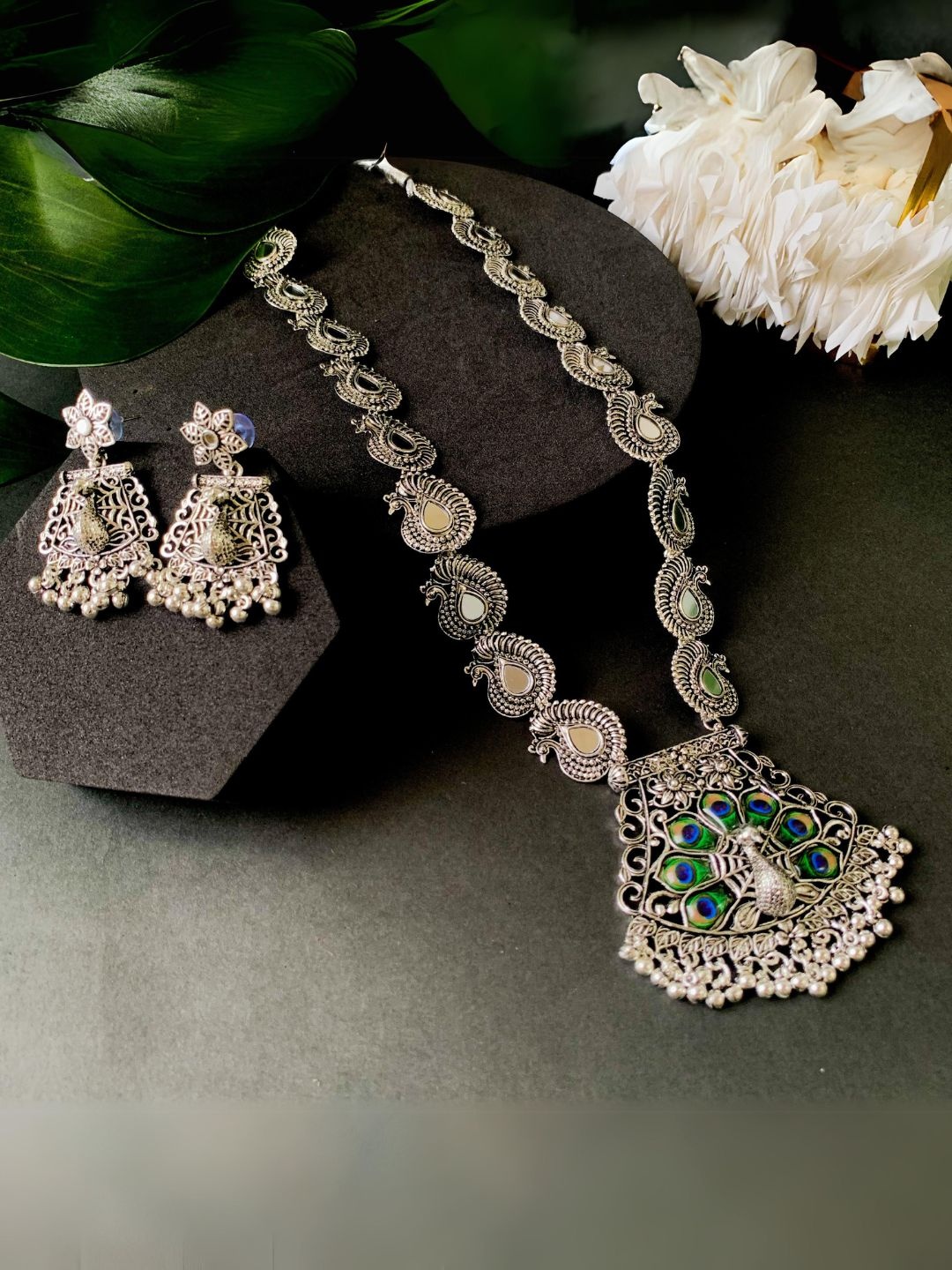 

I Jewels Silver-Plated Stones & Beads Jewellery Set