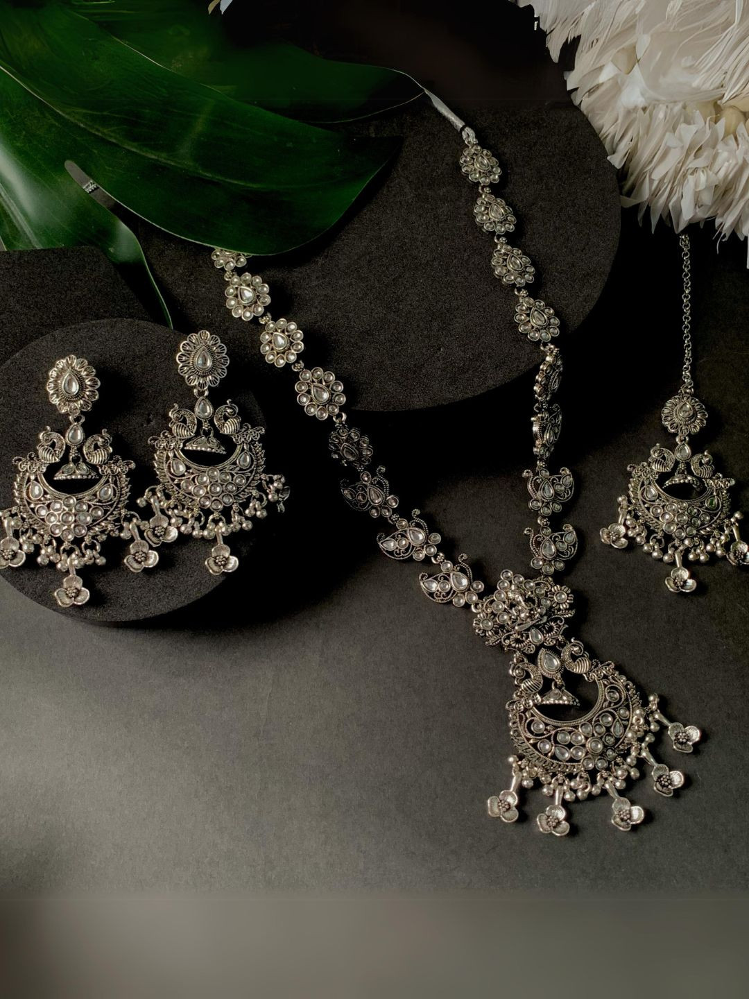 

I Jewels Silver-Plated Oxidised Jewellery Set