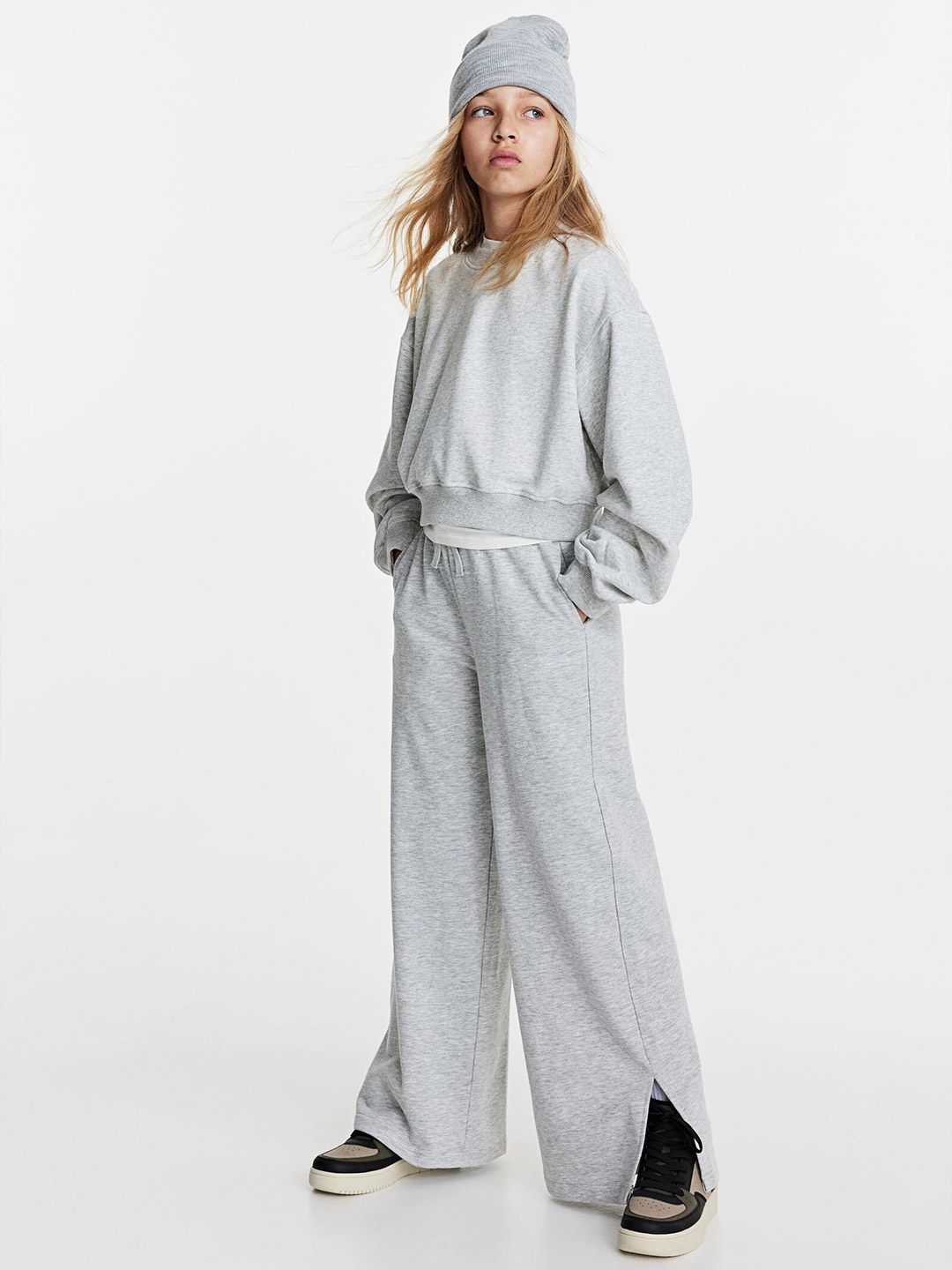 

H&M Girls Drop-Shoulder Sweatshirt, Grey