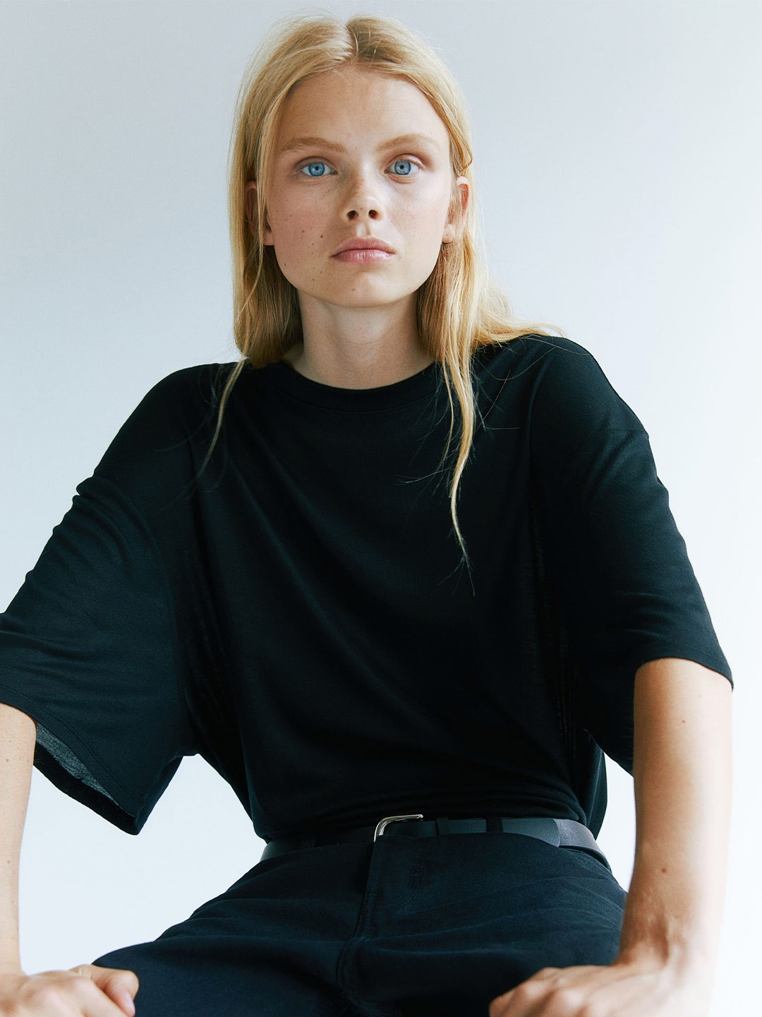 

H&M Oversized Lyocell T-Shirt, Black