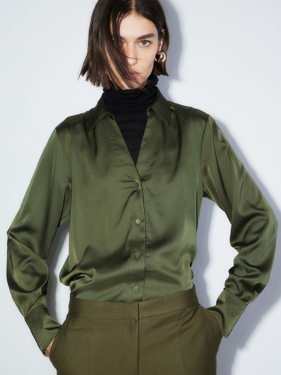 

H&M V-Neck Blouse, Green
