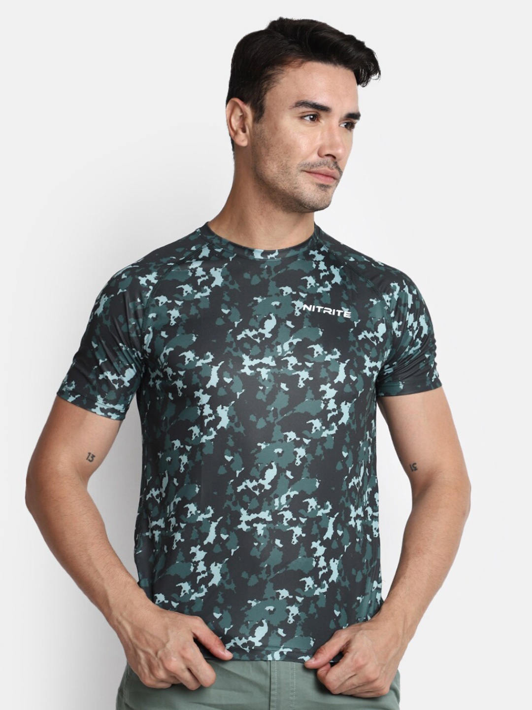 

V-Mart Slim Fit Camouflage Printed Round Neck T-shirt, Green