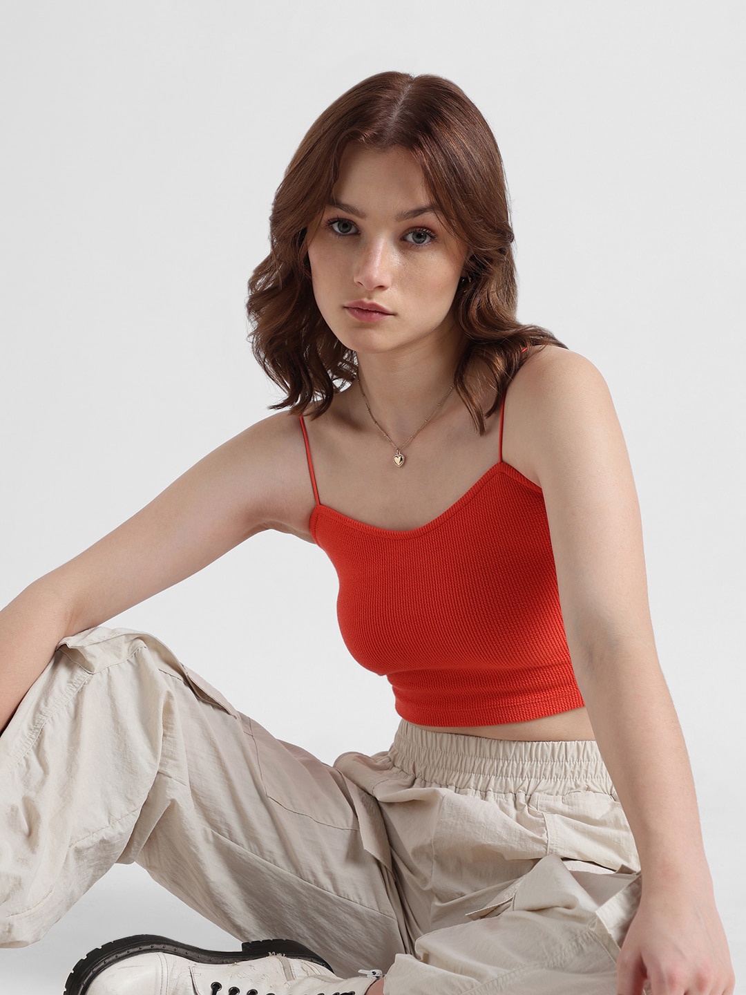 

ONLY Shoulder Straps Crop Fitted Top, Red