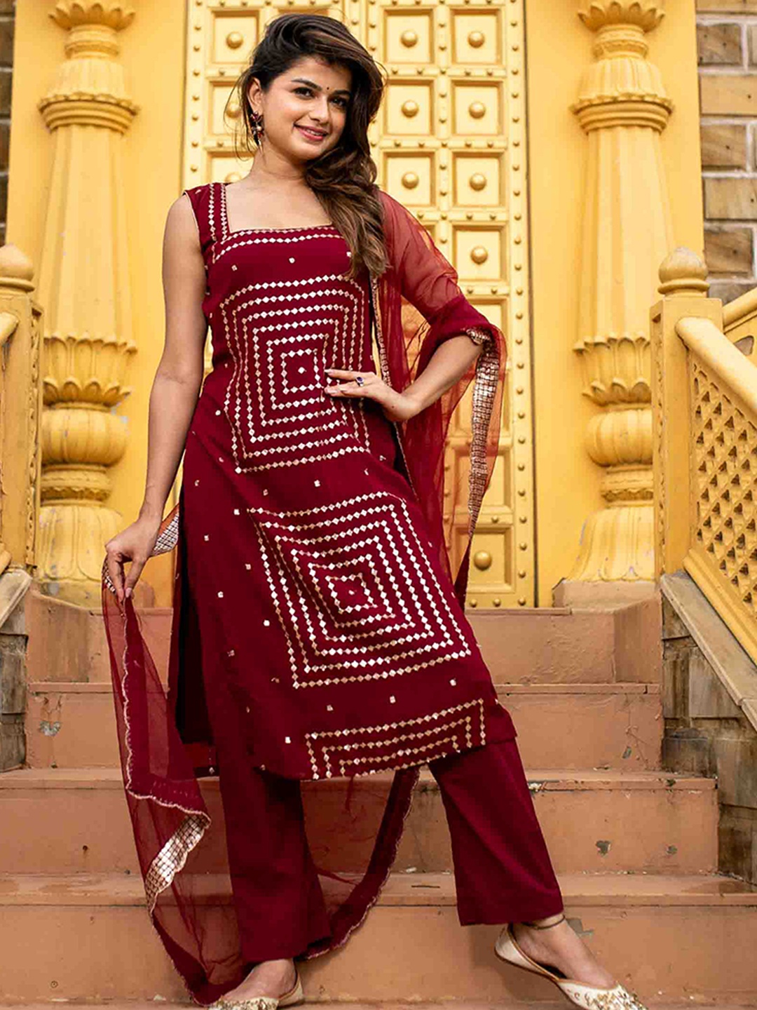 

Label Shaurya Sanadhya Embroidered Sequinned Georgette Kurta With Trousers & Dupatta, Maroon