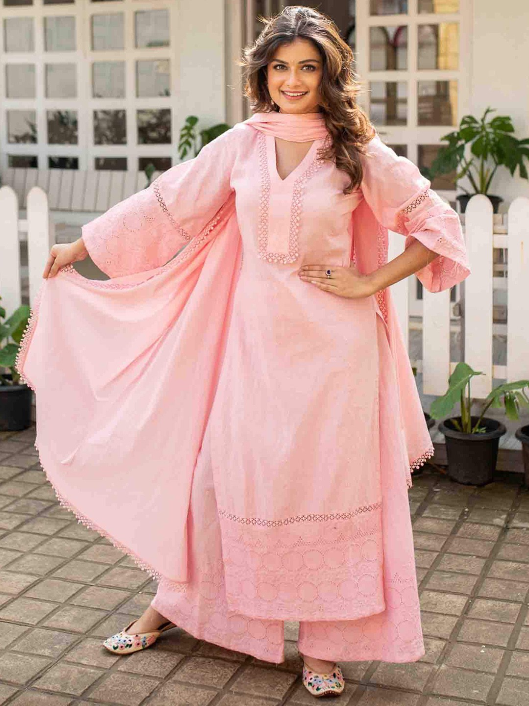 

Label Shaurya Sanadhya V-Neck Pure Cotton Kurta with Palazzos & Dupatta, Pink