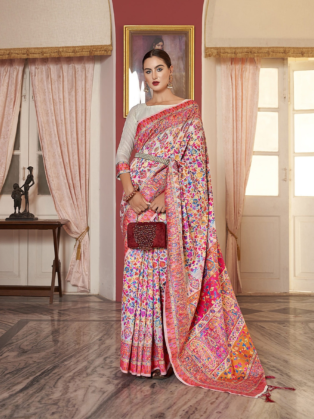 

elora Floral Printed Zari Banarasi Saree, White
