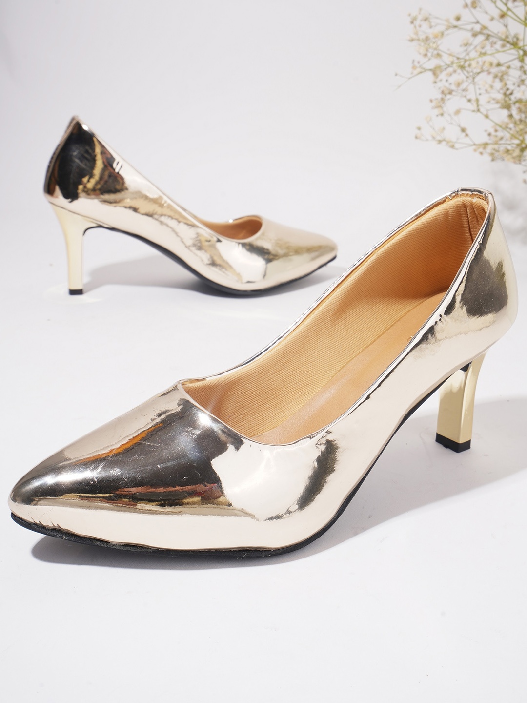 

Try Me Pointed Toe Party Slim Pumps, Gold