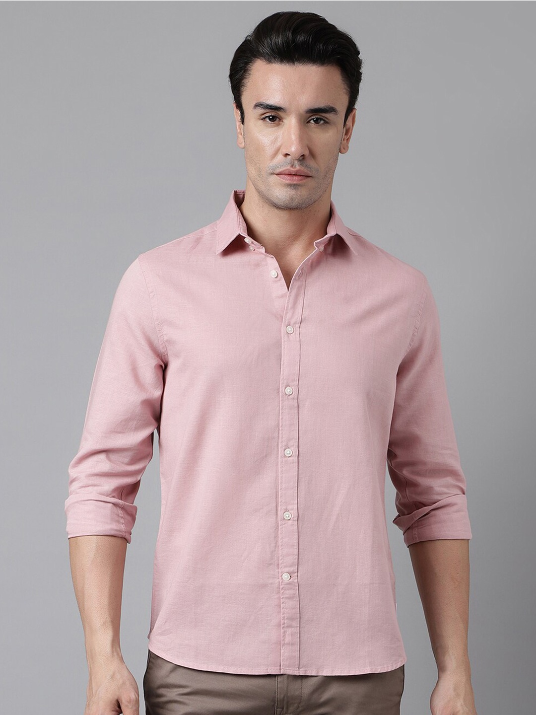 

Woodland Men Pink Opaque Casual Shirt