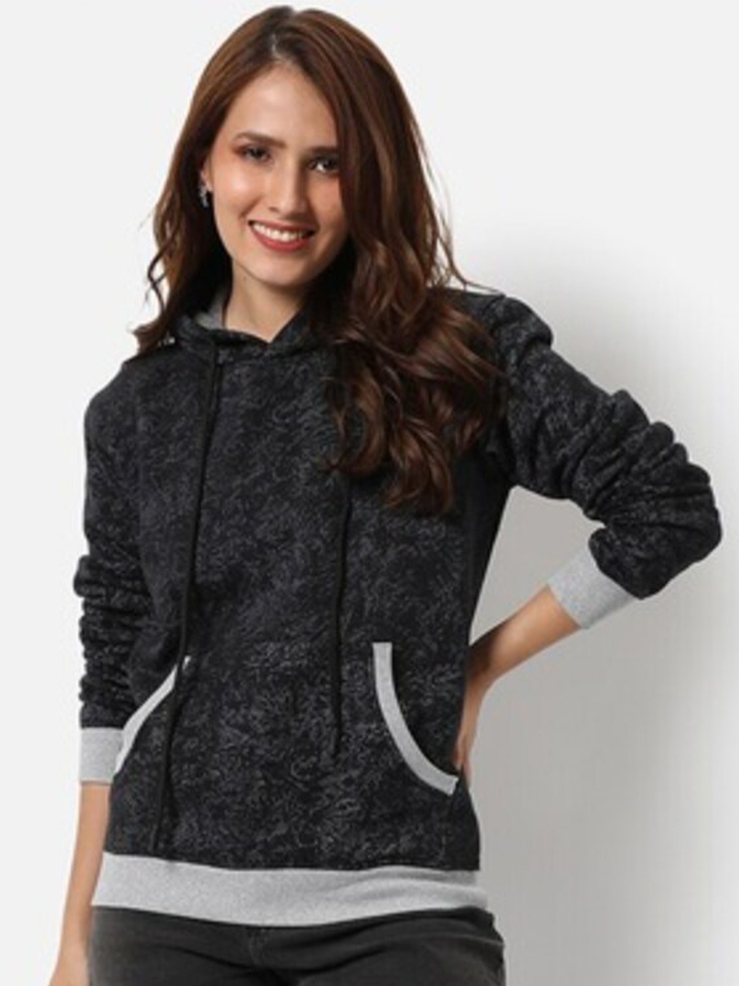 

Campus Sutra Printed Hooded Cotton Sweatshirt, Black