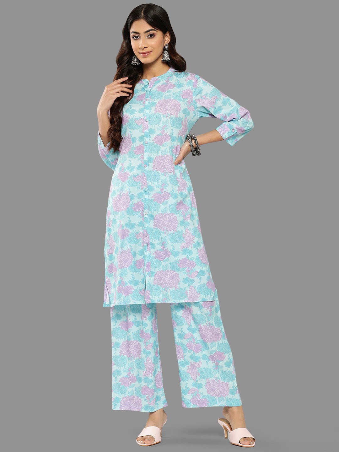 

Janasya Floral Printed Regular Kurta With Palazzos, Blue