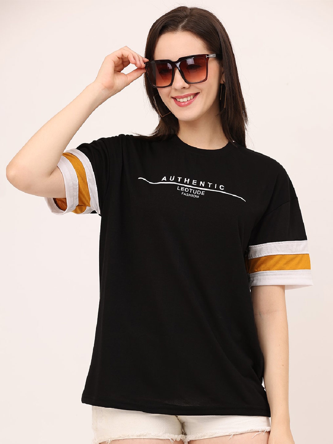 

Leotude Typography Printed Drop Shoulder Sleeves Oversized T-shirt, Black