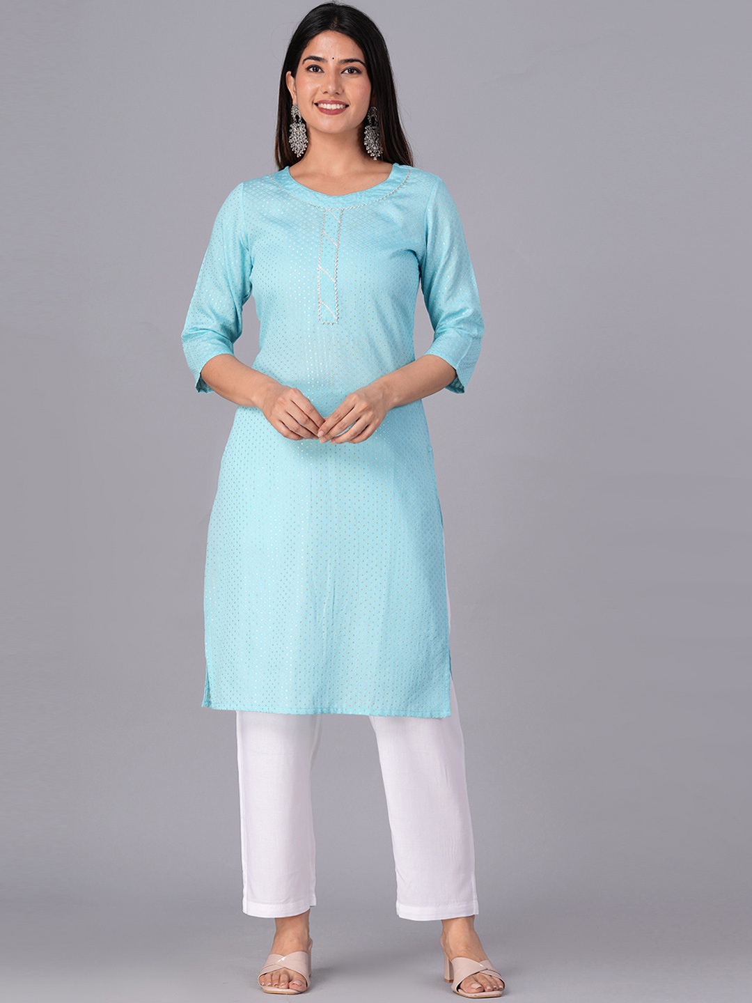 

DORIYA Geometric Embroidered Gotta Patti Straight Kurta, Blue