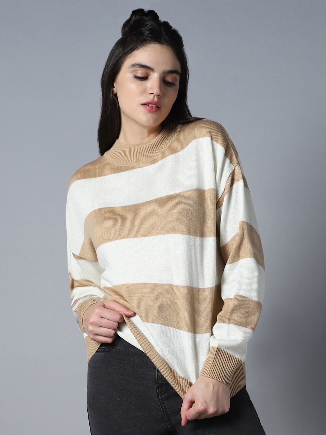 

High Star Striped Round Neck Long Sleeve Acrylic Pullover Sweaters, White