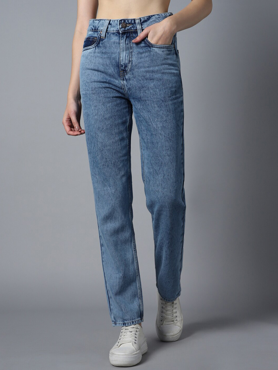 

High Star Women Straight Fit High-Rise Clean Look Light Fade Cotton Jeans, Blue