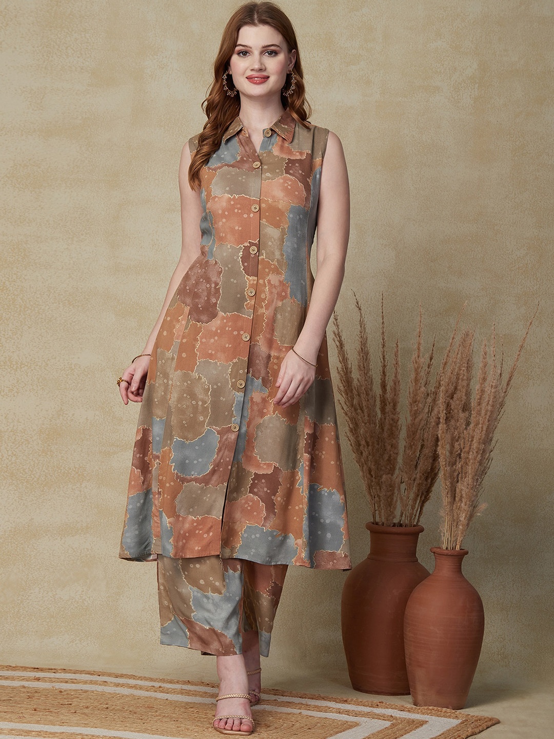 

FASHOR Brown Abstract Foil Printed Shirt Collar A-Line Kurta with Palazzos