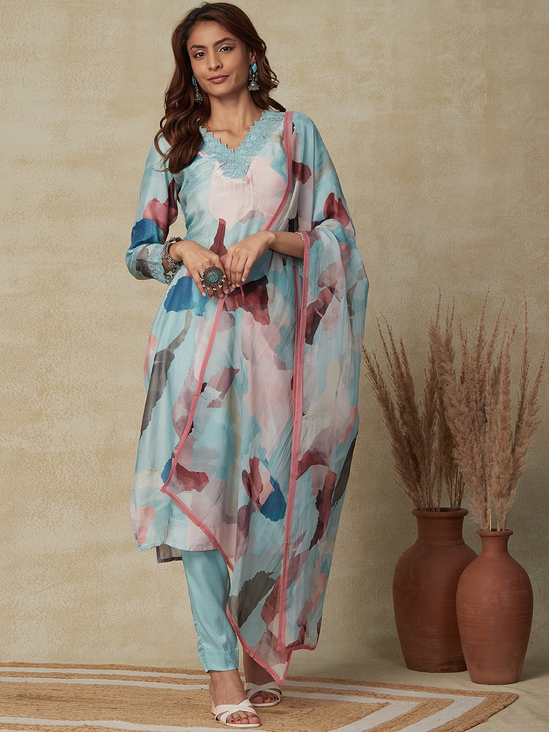 

FASHOR Turquoise Blue Abstract Printed Thread Work Straight Kurta & Trousers With Dupatta