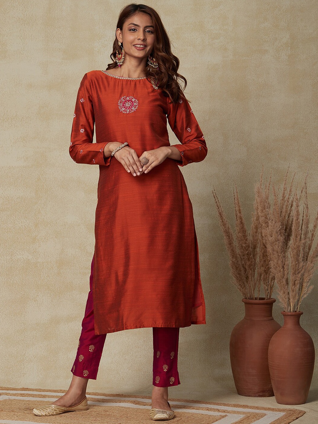 

FASHOR Ethnic Motifs Embroidered Boat Neck Thread Work Straight Regular Kurta, Rust